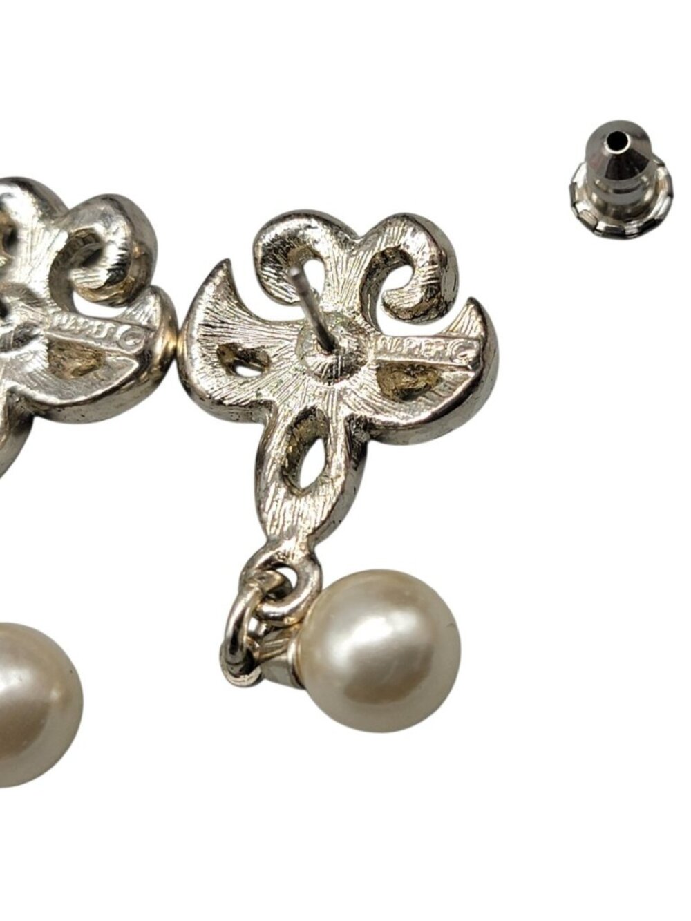 Vintage Napier Fleur-de-lis Rhinestone Pave Post Earrings Dangling Faux Pearl - Picture 9 of 12